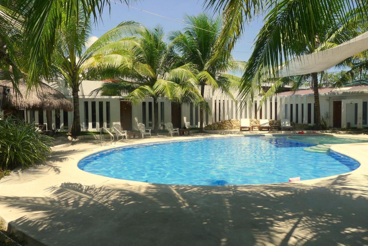 Urban Sands Hotel Iloilo Exterior foto